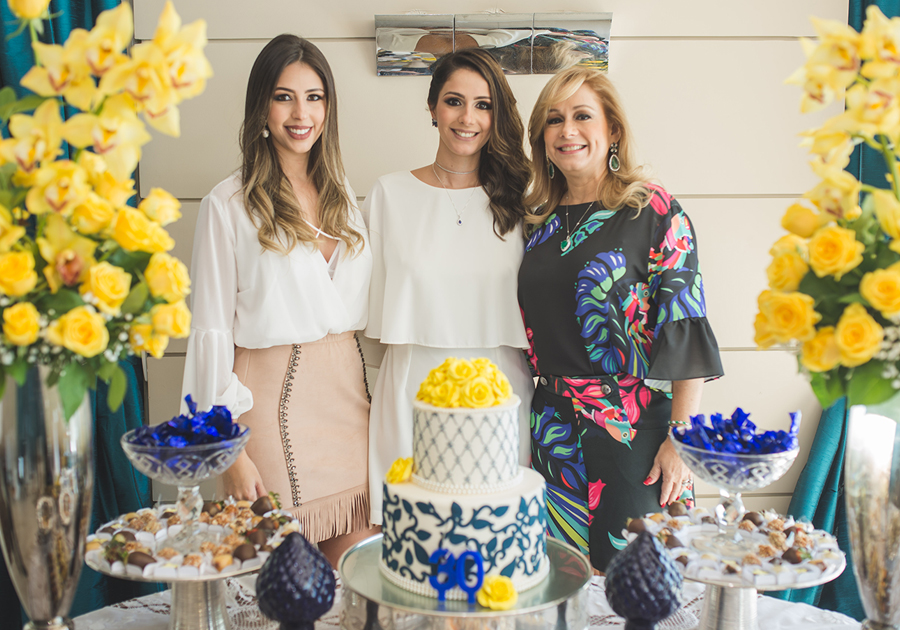 Sarah Philomeno ganha festa em família pra comemorar aniversário | Olha só!
