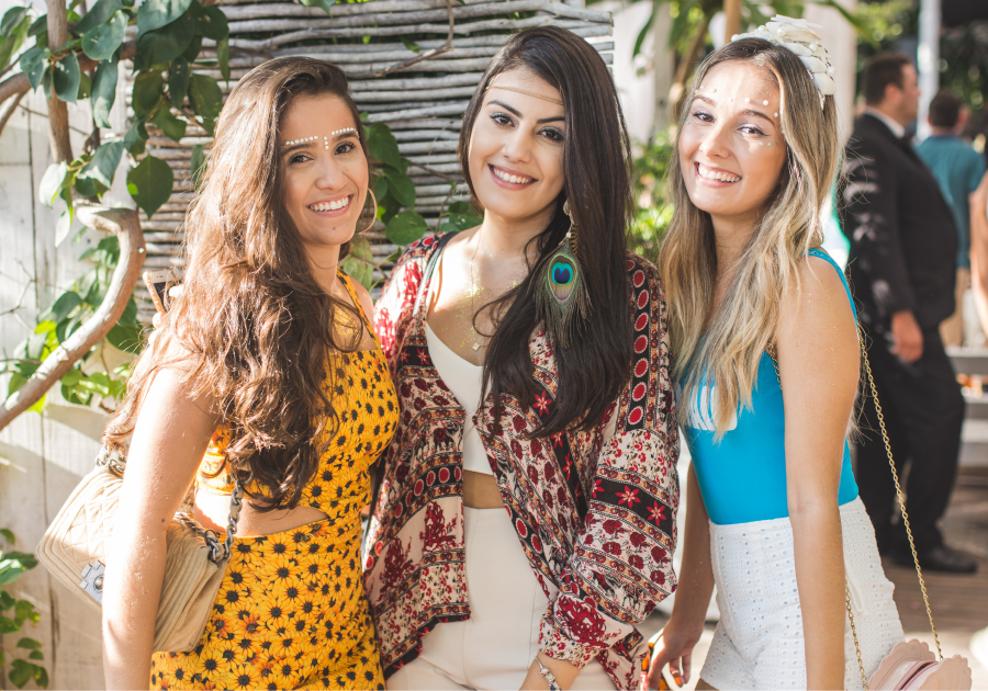 Festa à moda brasileira | O carnaval cheio de alegria do Colosso Lake Lounge