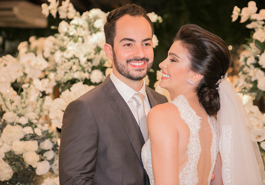 Noite de emoção e beleza no casamento de Felipe Barreira e Beatriz Tajra