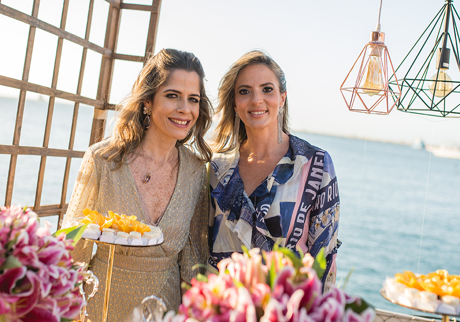 Carla Nogueira e Michelle Aragão sopram as velinhas no Iate Clube | Vem espiar!