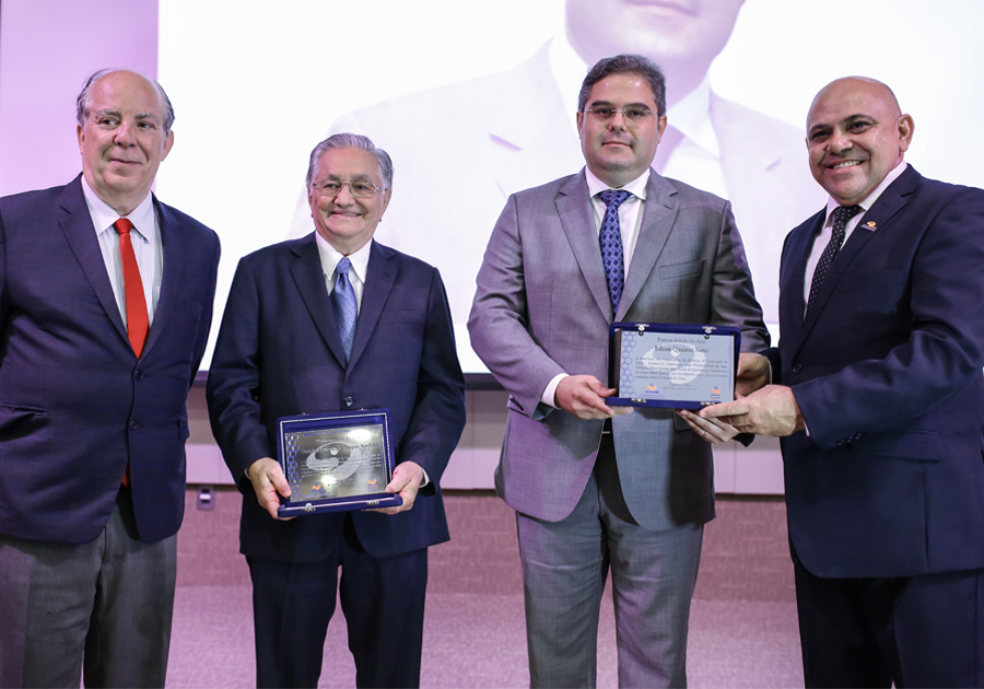 Edson Queiroz Neto e Lavanery Wanderley são os grandes homenageados do Prêmio ACOMAC Ceará 2017