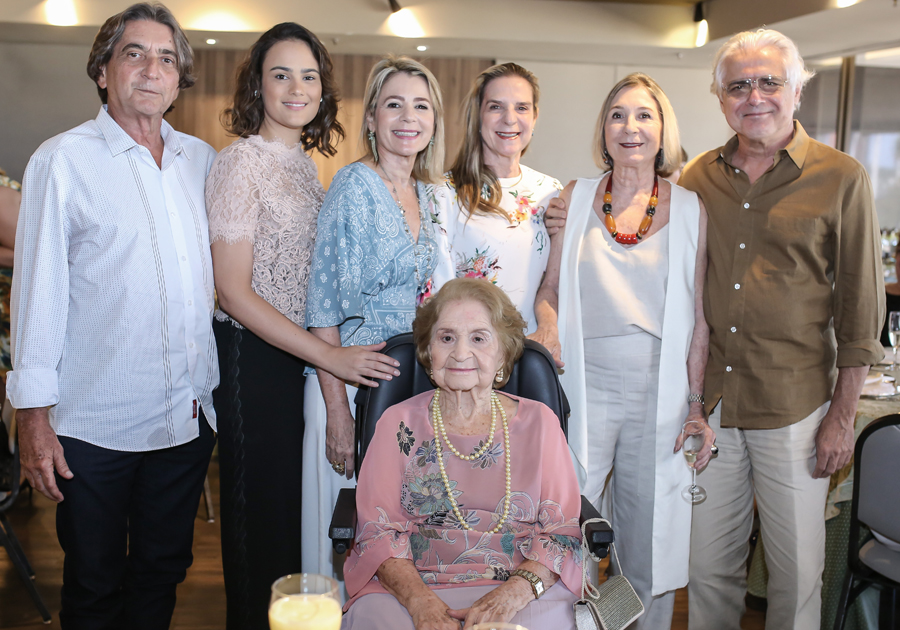 Amigas do Livro organizam aniversário de 100 anos para Suzana Ribeiro