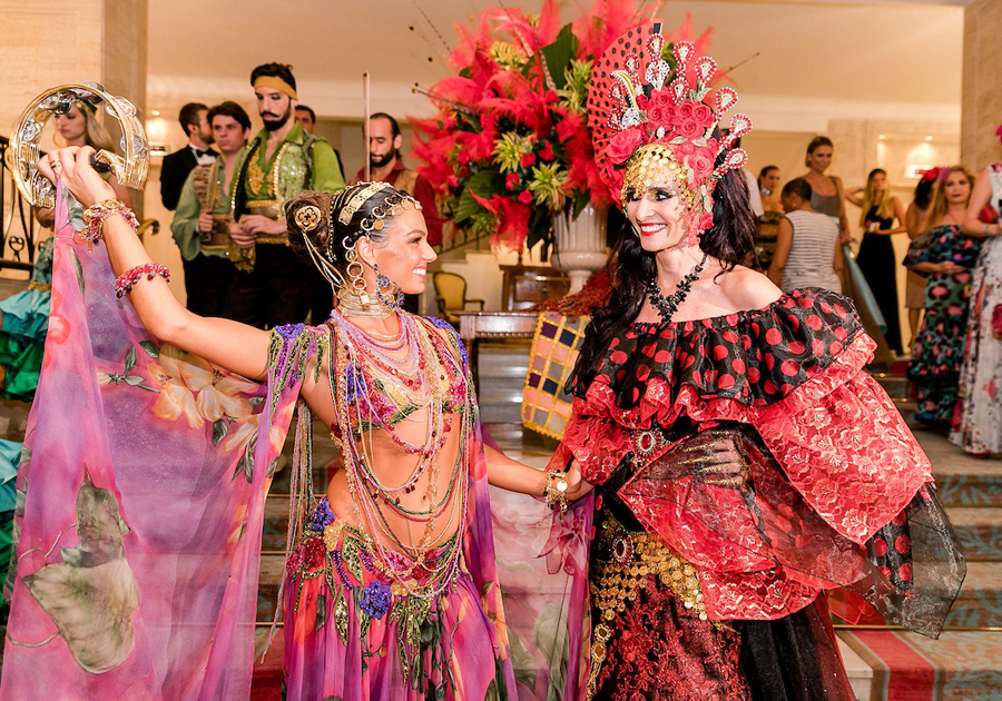 Carnaval Deluxe | Tradicional Baile do Copa agita o Rio com alto astral e glamour