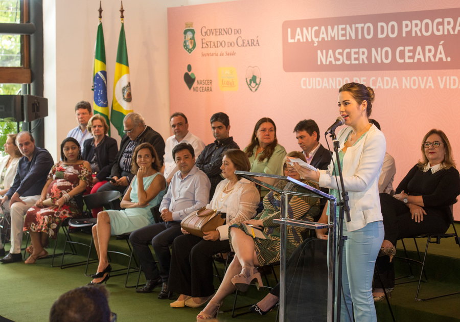 Atenção à gestante | Onélia Santana lança Programa Nascer no Ceará