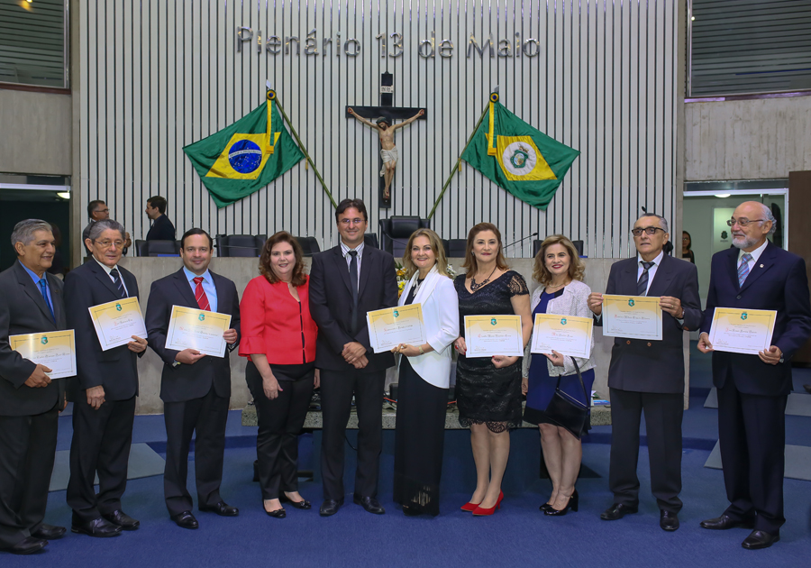Ao completar 45 anos, Unifor ganha homenagem da Assembleia Legislativa do Ceará