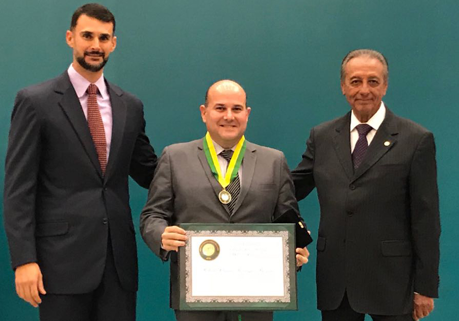 Roberto Cláudio é agraciado com Medalha do Mérito do Transporte Urbano em SP