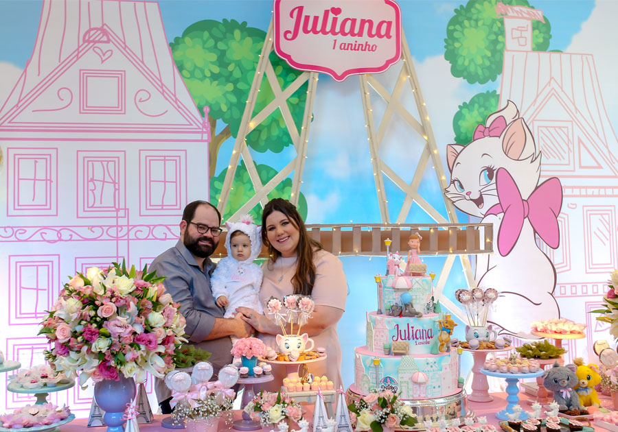 Juliana, filha de Lívia e Leonardo Pádua, ganha festa para celebrar seu primeiro ano