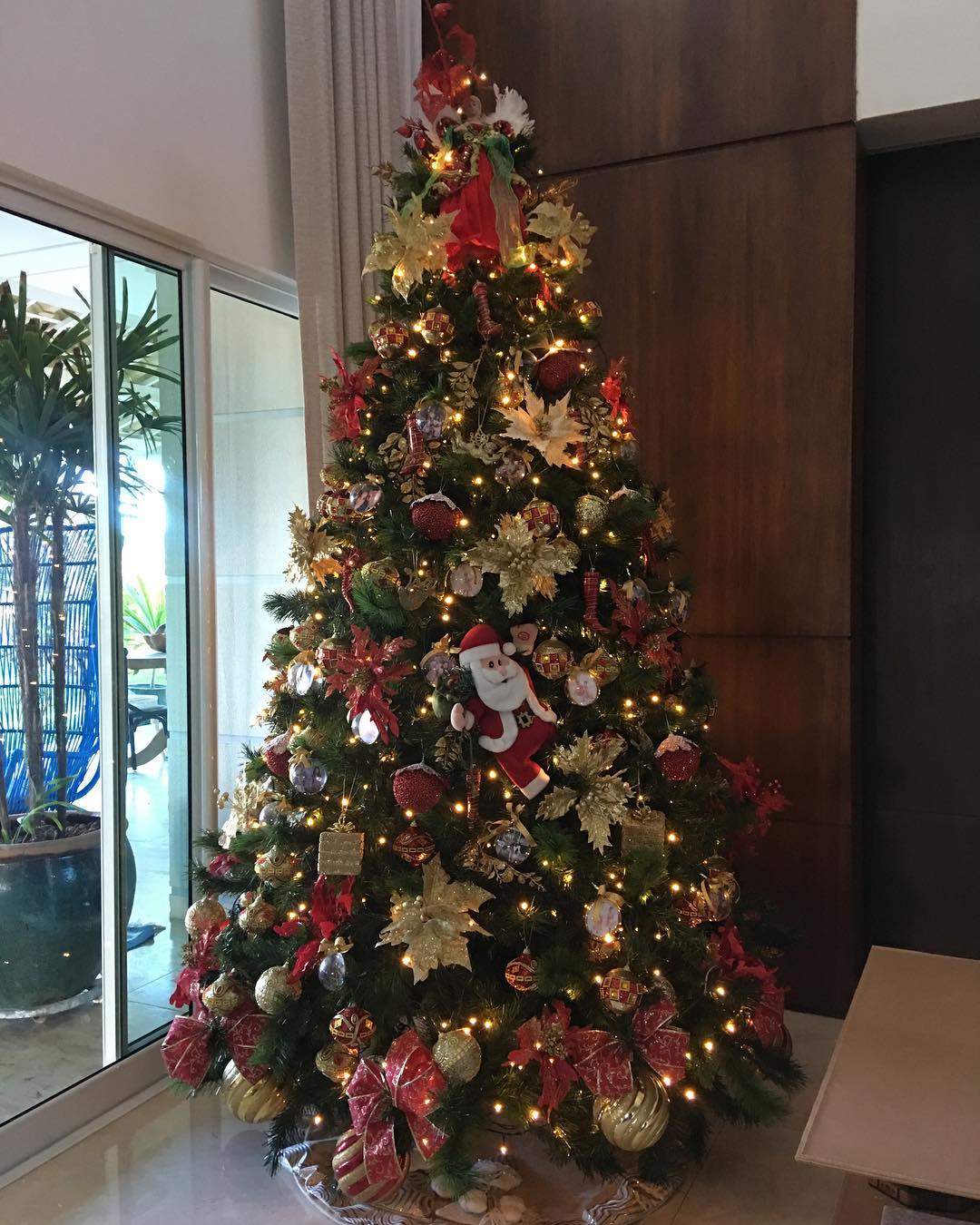 Na contagem regressiva para o Natal, profissionais oferecem serviço para  decorar sua árvore; saiba detalhes - Márcia Travessoni - Eventos,  Lifestyle, Moda, Viagens e mais