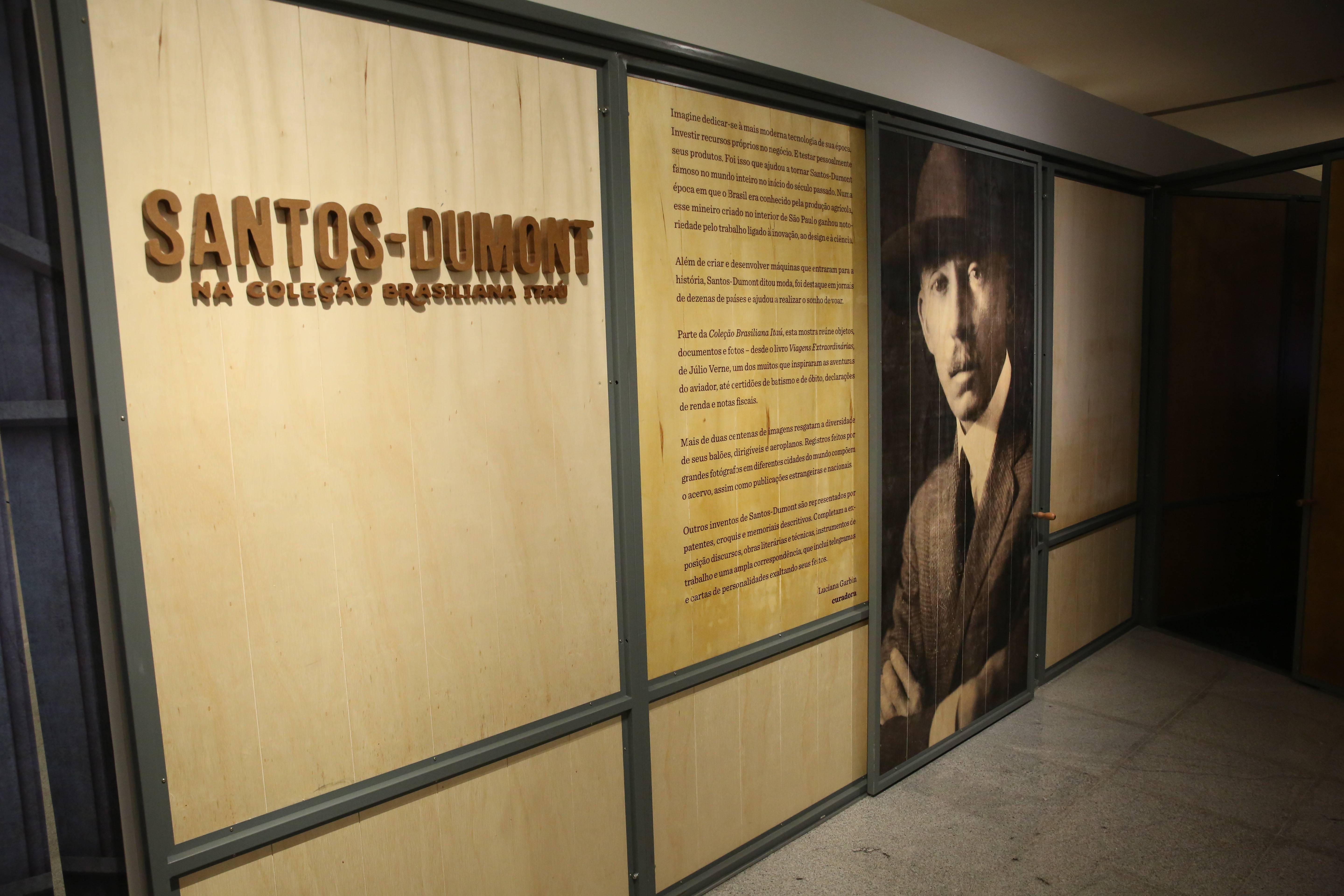 Exposição sobre Santos Dumont no Espaço Cultural Unifor é prorrogada até 13 de janeiro