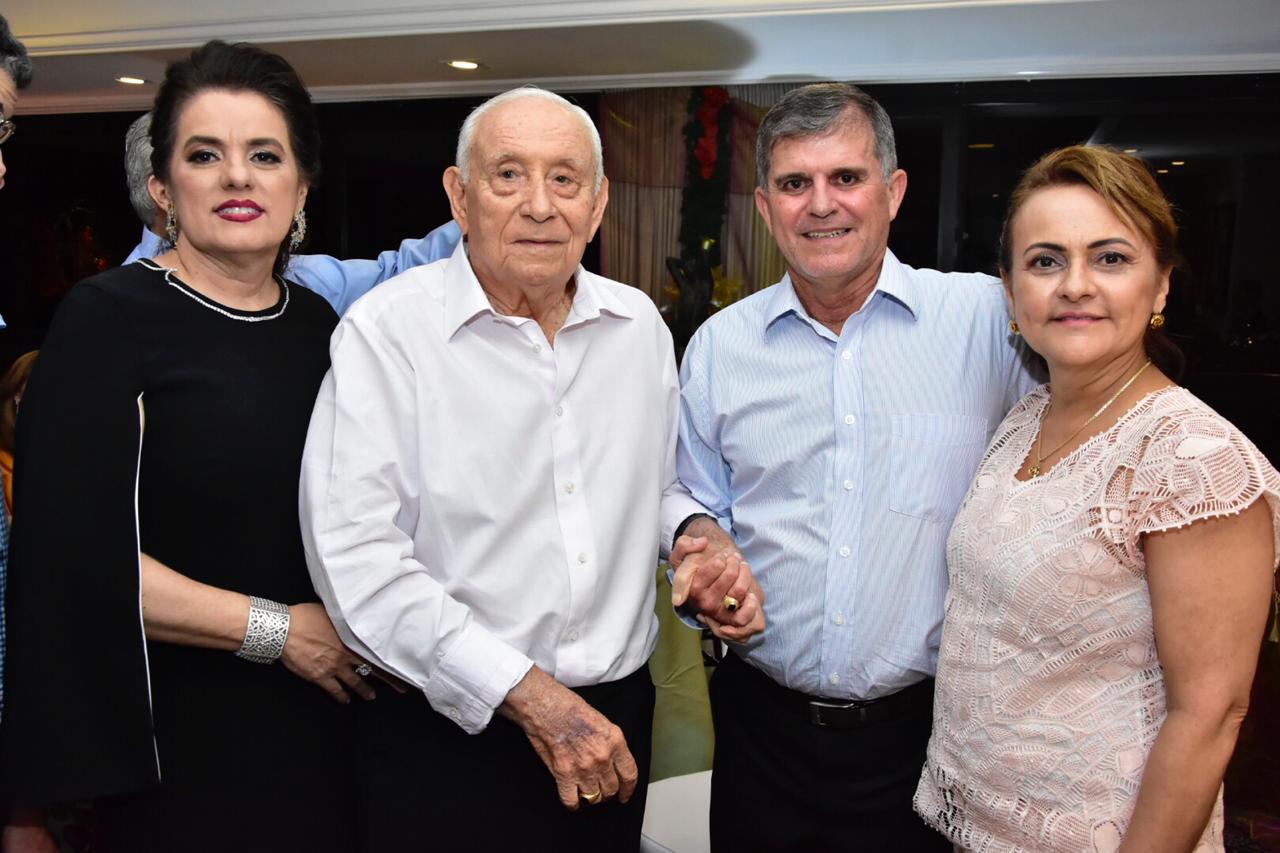 Silvana e Adauto Bezerra promovem jantar em homenagem ao General Guilherme Teóphilo
