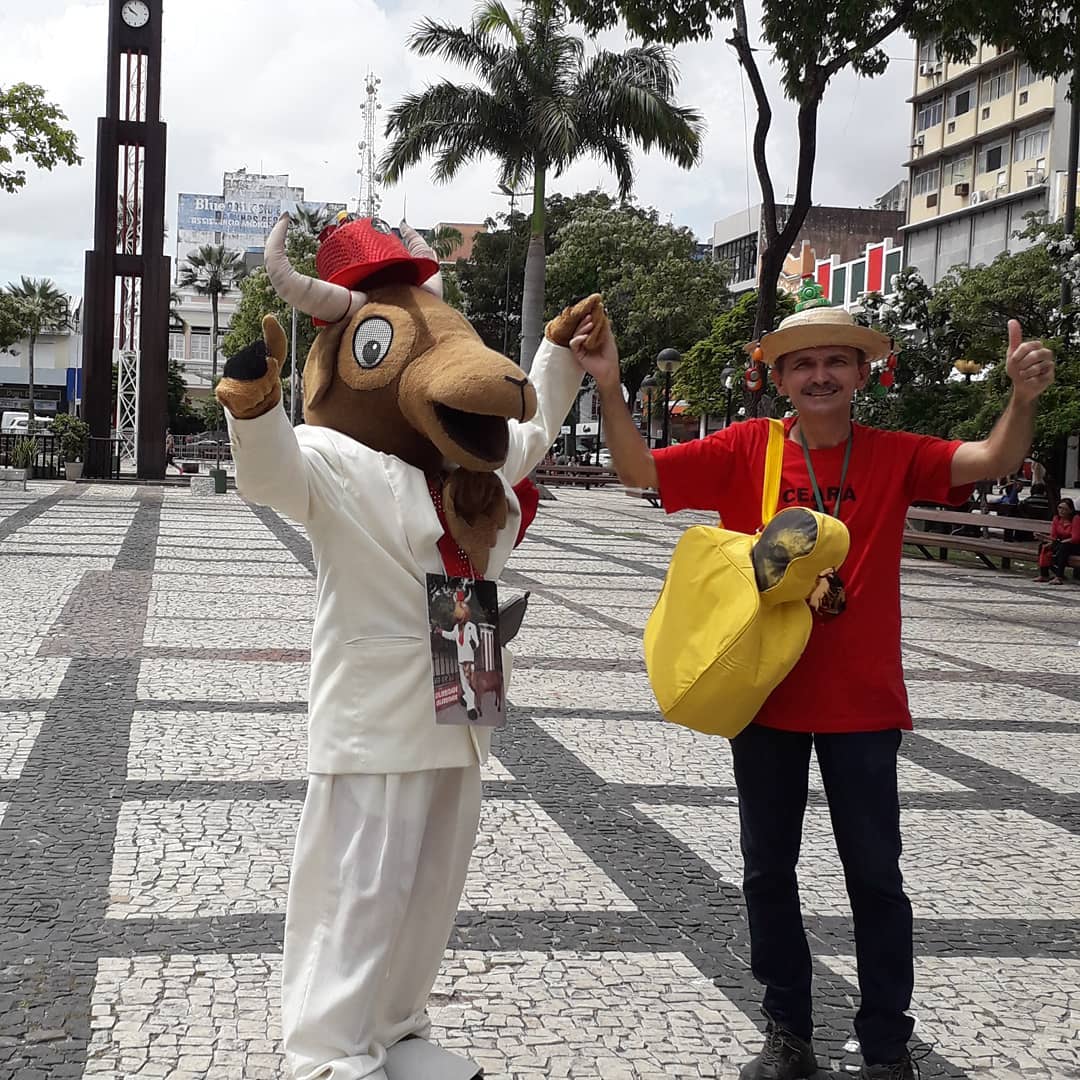 Campanha quer levar Bode Ioiô para desfilar no Carnaval do Rio