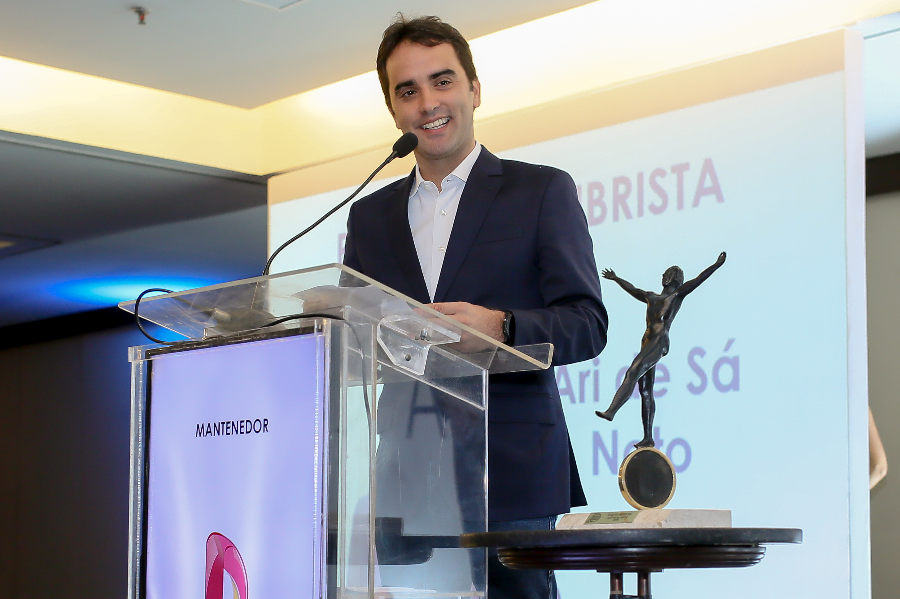Ari de Sá Neto, da Arco Educação, participa do maior evento de empreendedores do Brasil