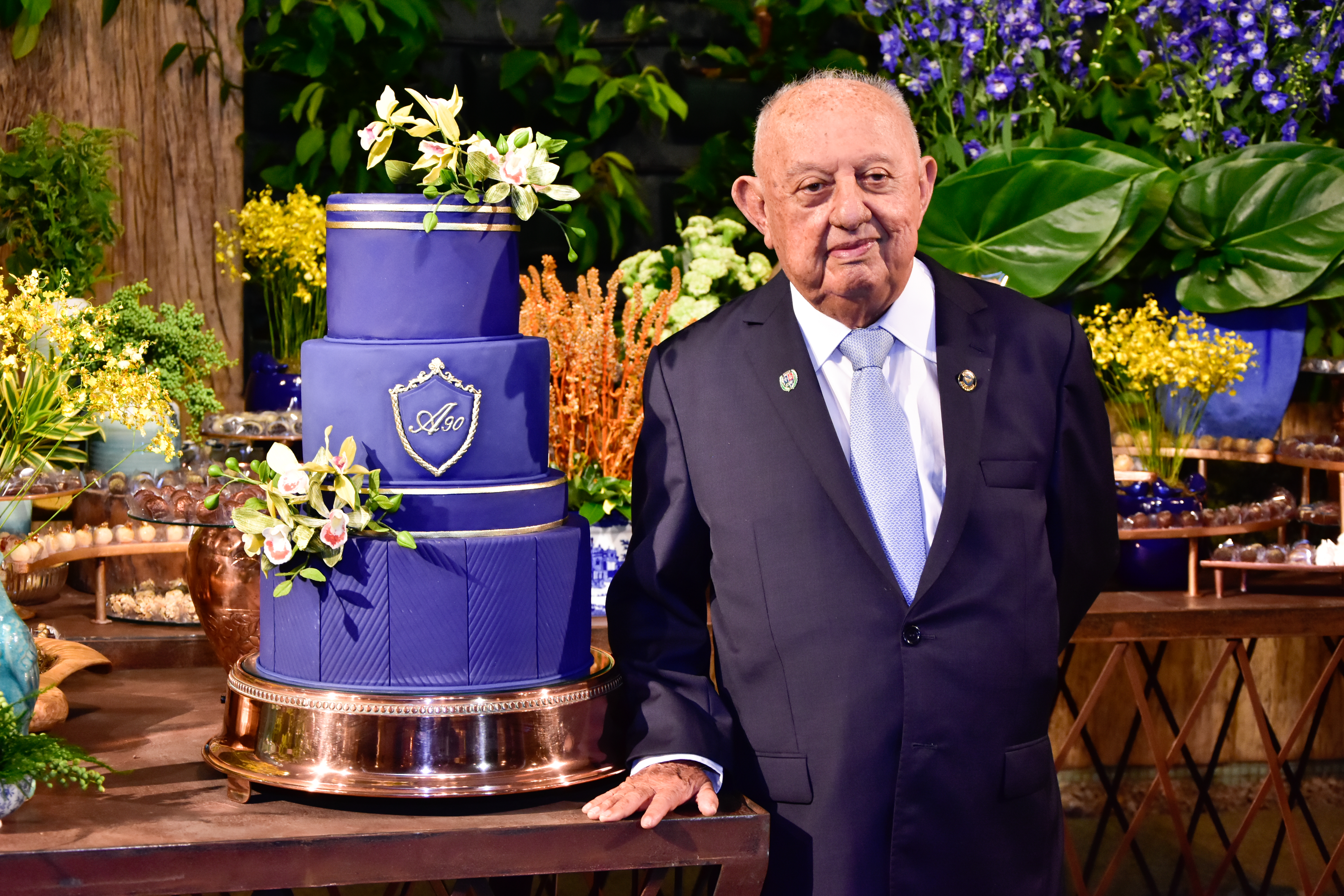 Coronel Austregésilo comemora aniversário de 90 anos rodeado de amigos e família