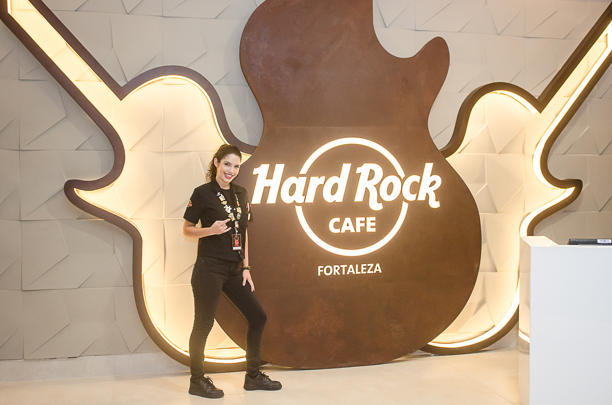 Legendary Burger, do Hard Rock Cafe Fortaleza, tem toque gastronômico cearense