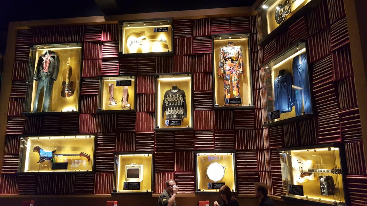 Hard Rock Hotel Fortaleza terá memorabilia de artistas do pop rock internacional