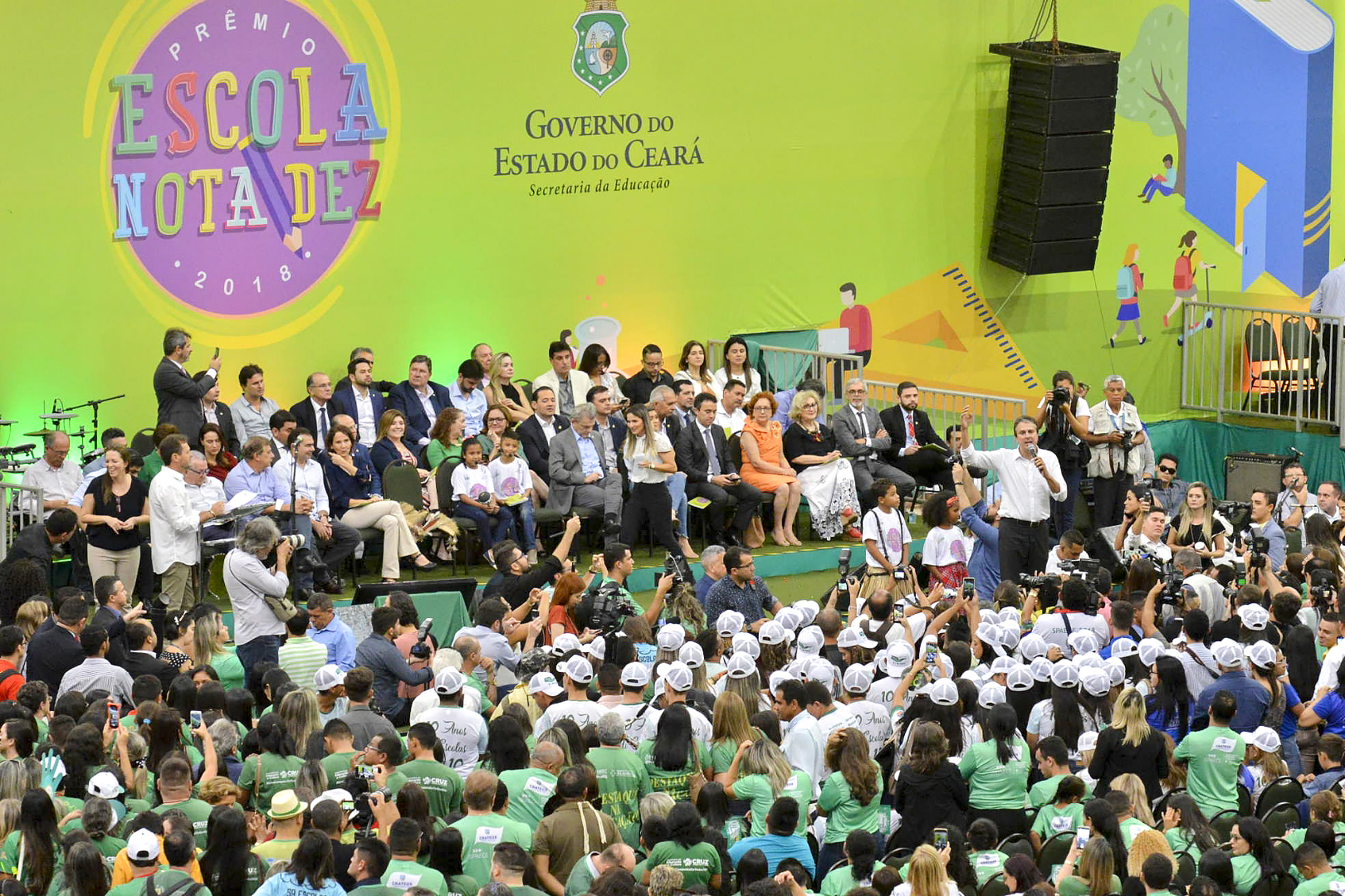 Prêmio Escola Nota Dez premia 337 unidades educacionais