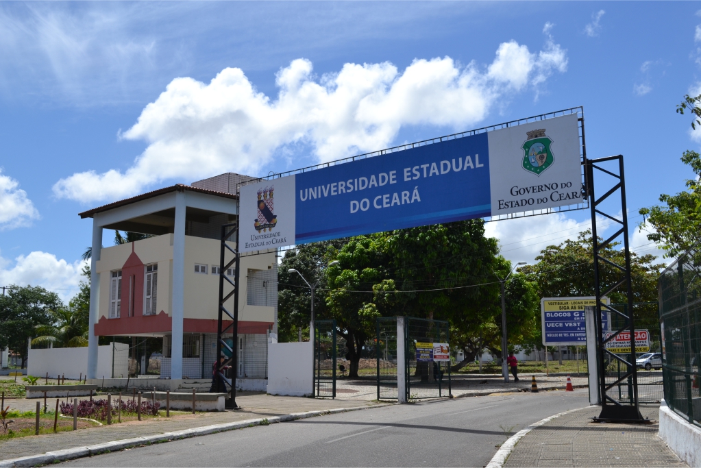 Uece e Dell oferecem cursos acessíveis a pessoas com deficiência