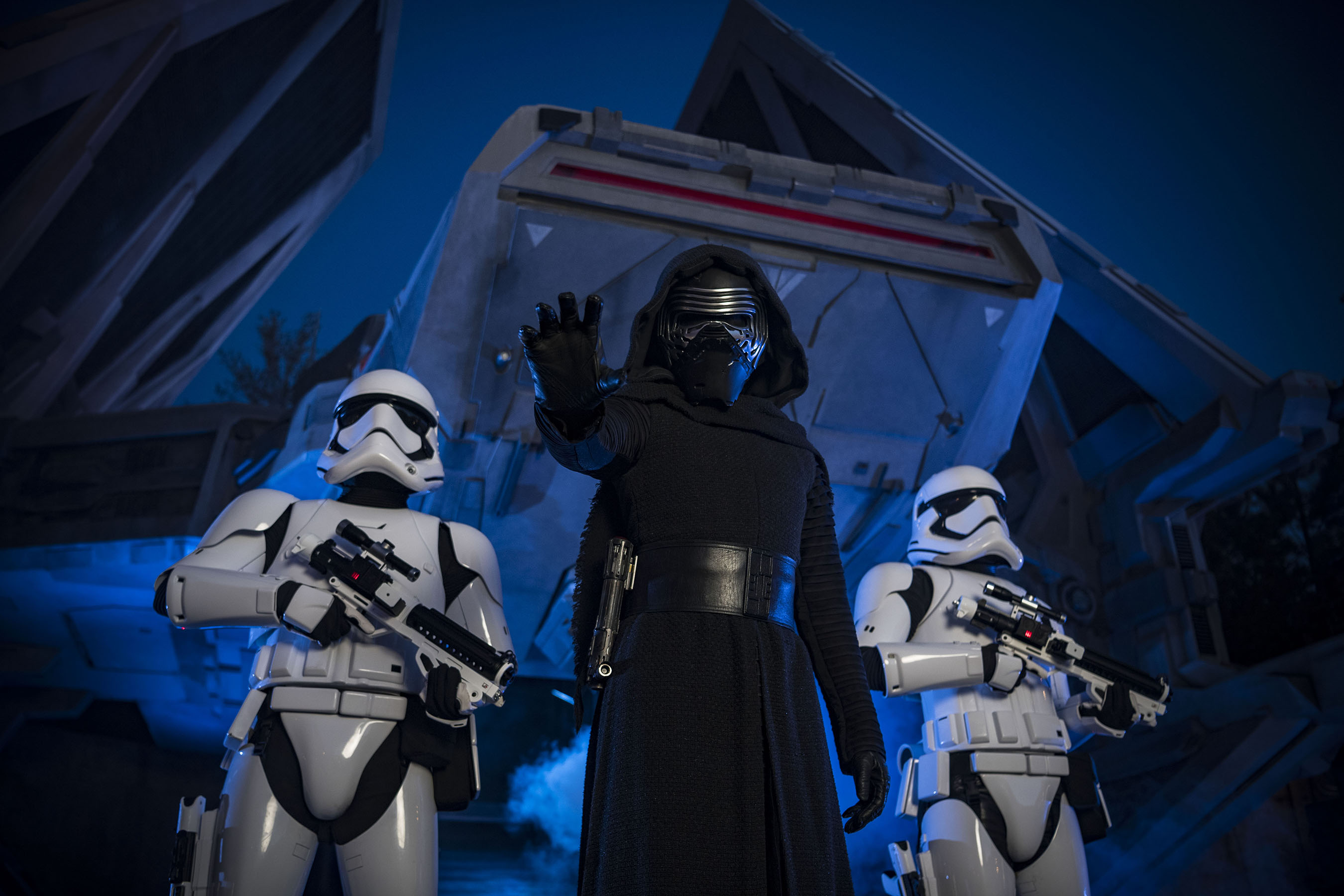 Conheça o Galaxy’s Edge, novo espaço temático de Star Wars no Parque da Disney em Orlando