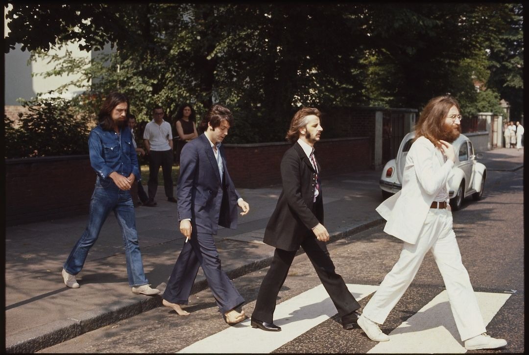 Here Comes The Sun, dos Beatles, ganha clipe inédito para celebrar os 50 anos do álbum Abbey Road