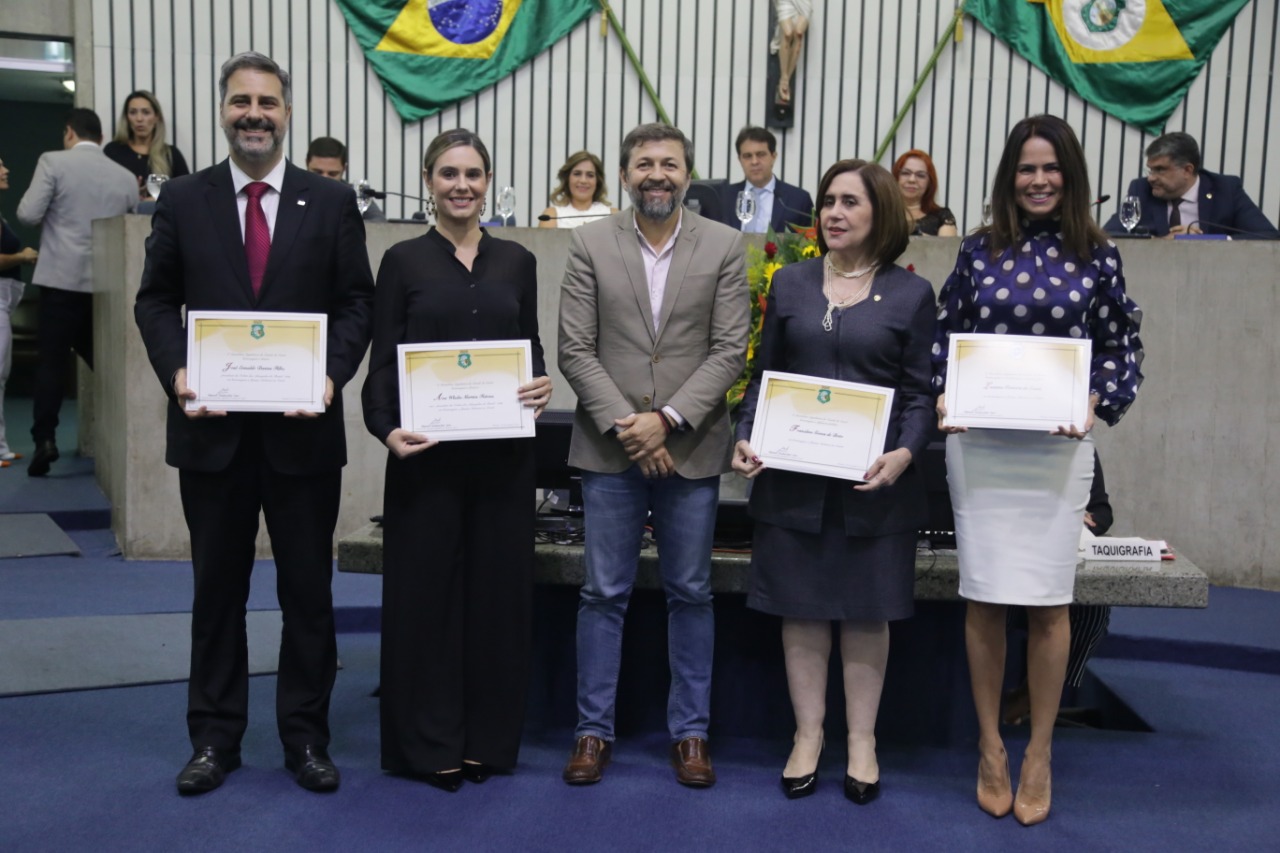 Assembleia Legislativa homenageia projetos de justiça sistêmica no Ceará