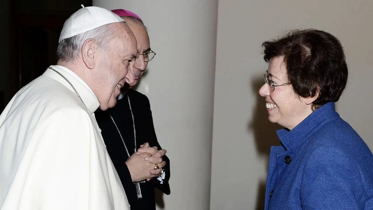 Papa Francisco nomeia a primeira mulher para Secretaria do Vaticano