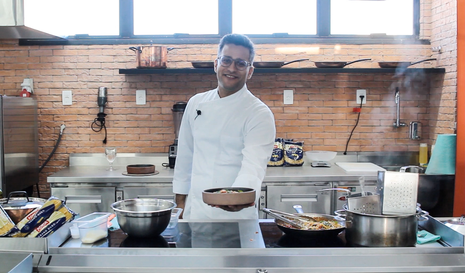 Como preparar massas sem errar com as dicas do chef Matheus Vieira