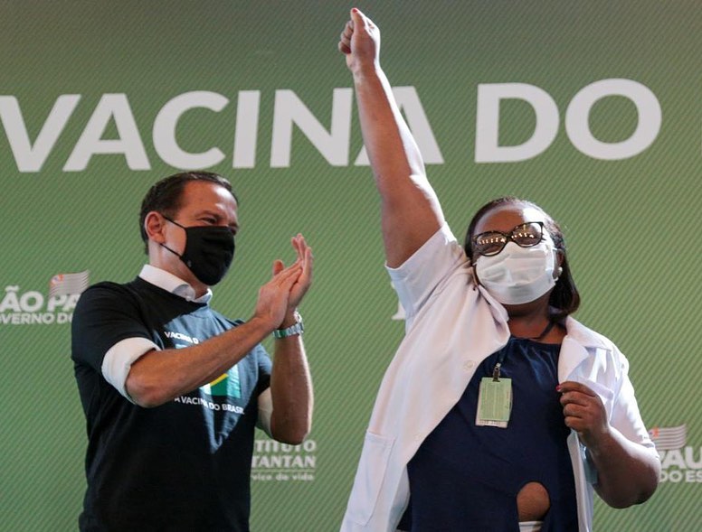 Anvisa aprova uso emergencial das vacinas CoronaVac e de Oxford no Brasil