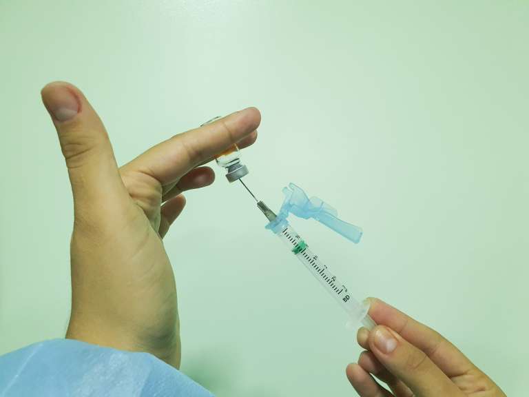 Governo do Ceará amplia cadastramento da vacinação contra Covid-19 para todos os grupos prioritários