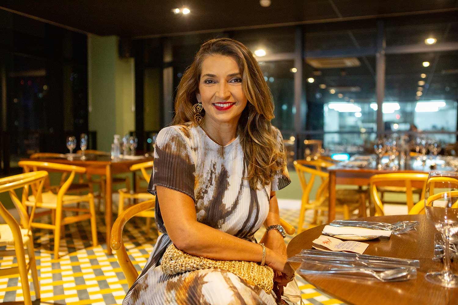 Márcia Travessoni se delicia com novo menu degustação do Mayú