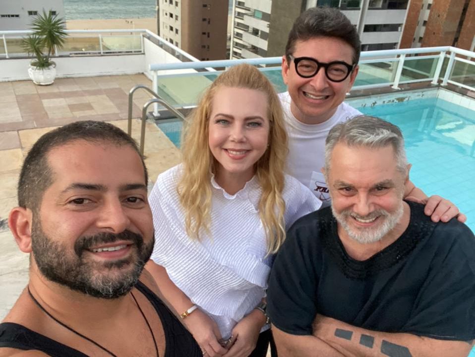 Lino Villaventura e Régis Vieira recebem Branca e Racine Mourão