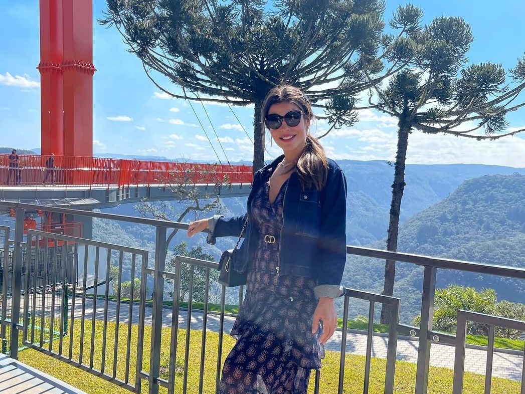 Camila Nogueira de férias em Gramado