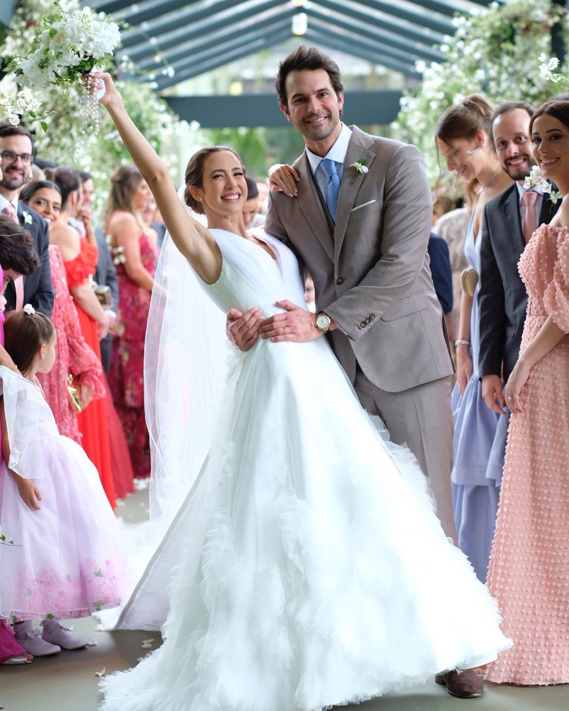 Gabriella Bartelle e Roberto Seixas casam em cerimônia de luxo no Palácio Tangará; veja fotos