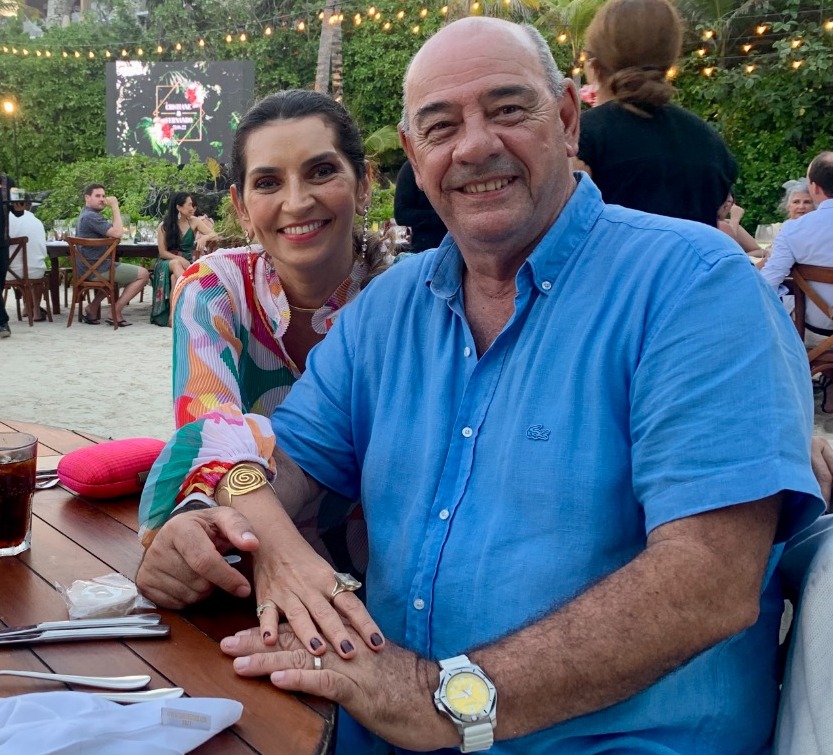 Márcia e Fernando Travessoni viajam para casamento em Cancún