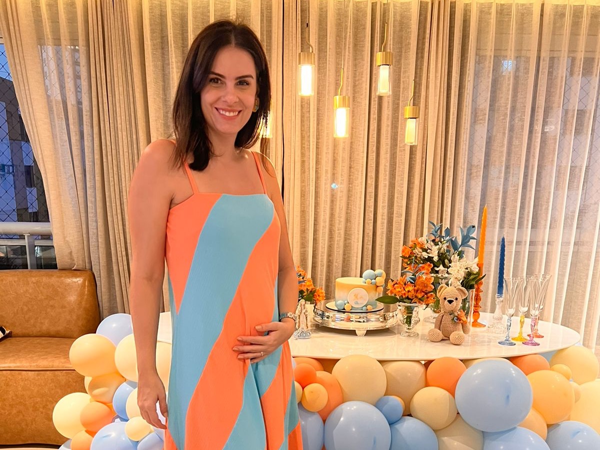 Empresária Deborah Bandeira está grávida de uma menina
