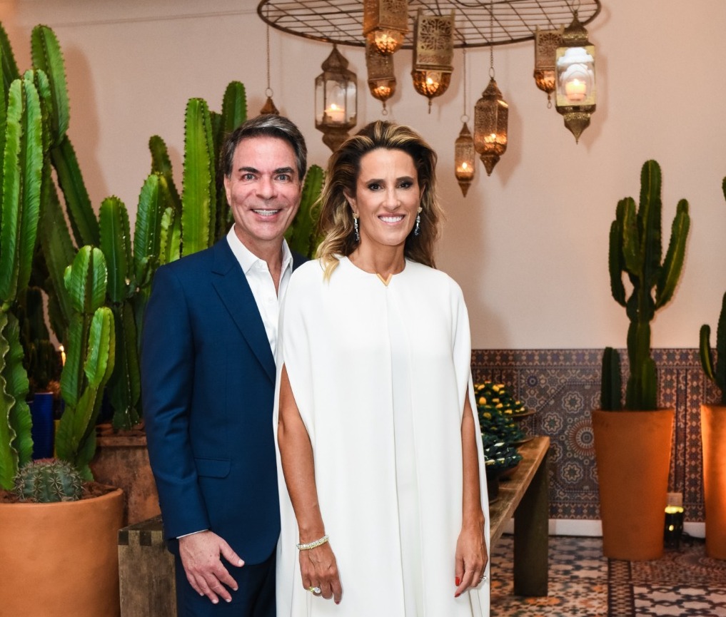 Karla Marques e Marcelo Felmanas celebram bodas de Prata