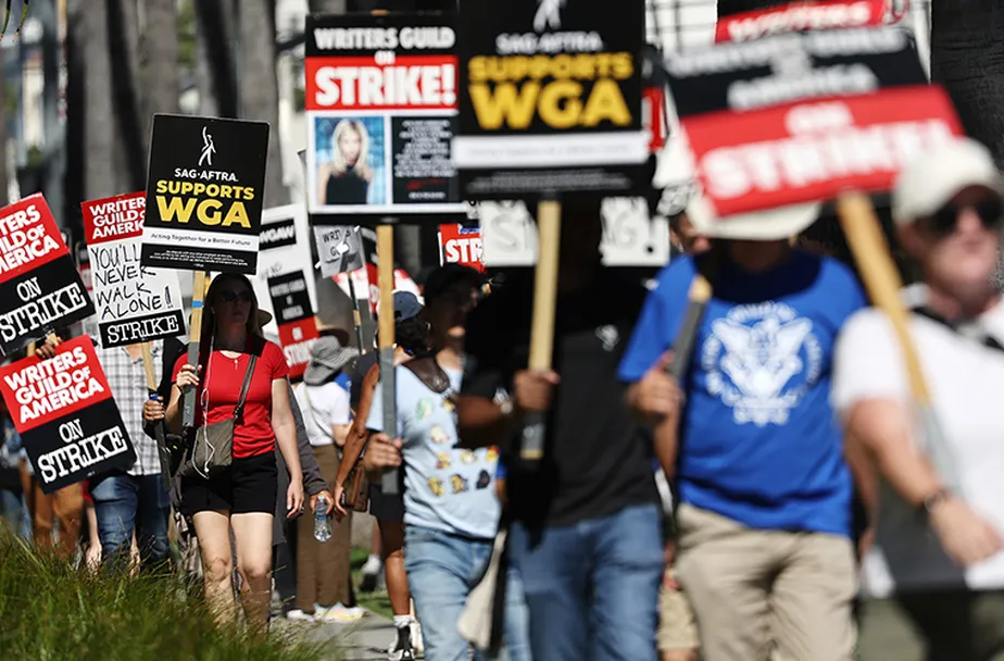 Greve em Hollywood: entenda a paralisação dos atores e roteiristas