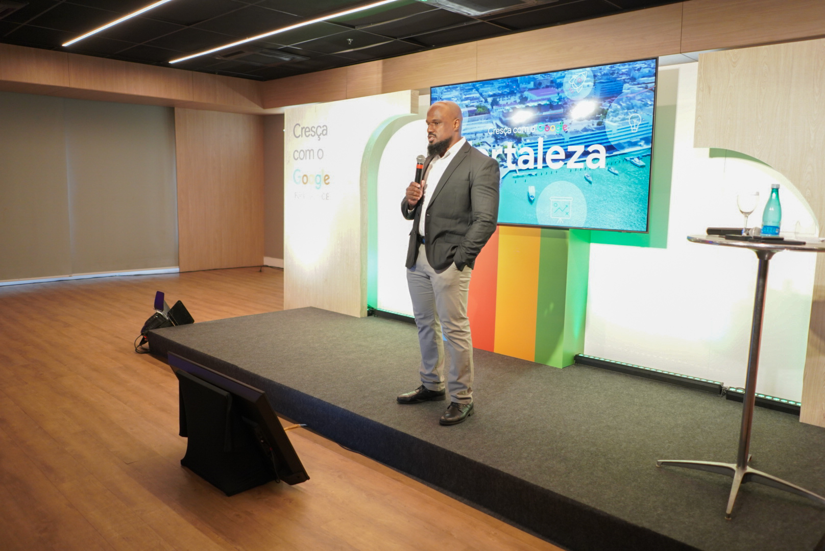 Google realiza evento em Fortaleza voltado para jornalistas cearenses