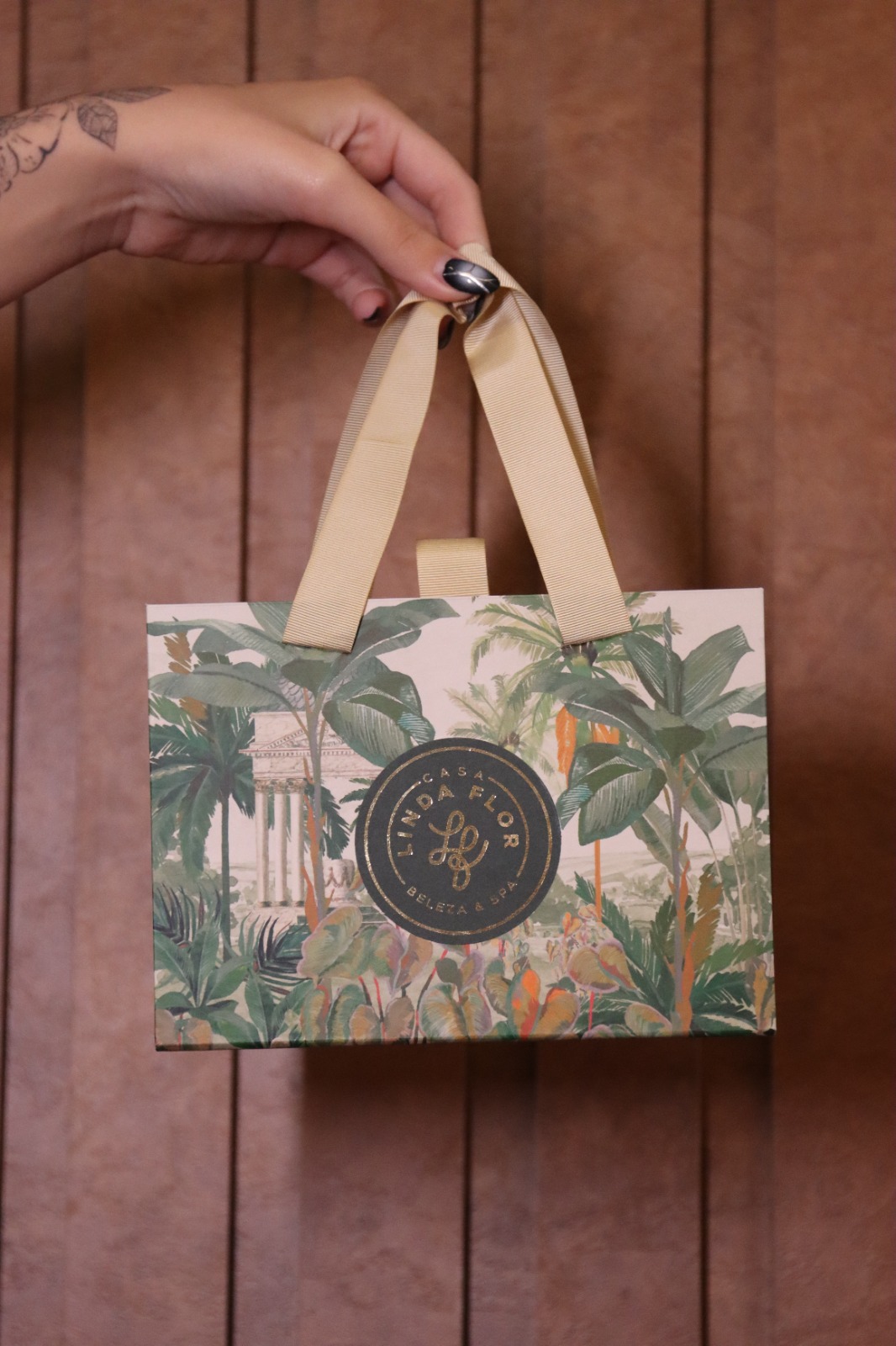 Casa Linda Flor lança gift card em embalagem especial e decorada