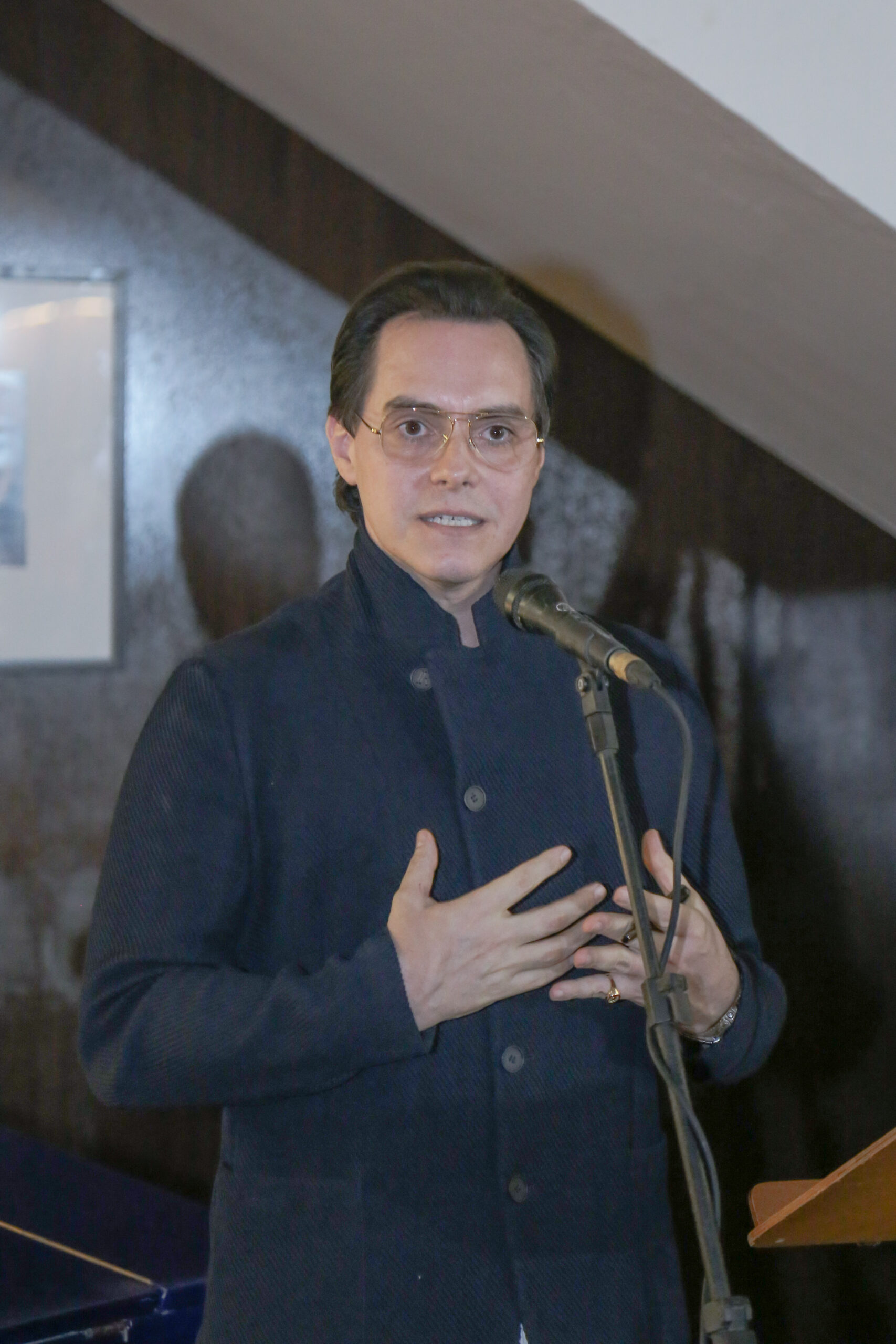 Francisco Campelo lança livro ‘Mesas do Ceará’ no Barbra’s Náutico
