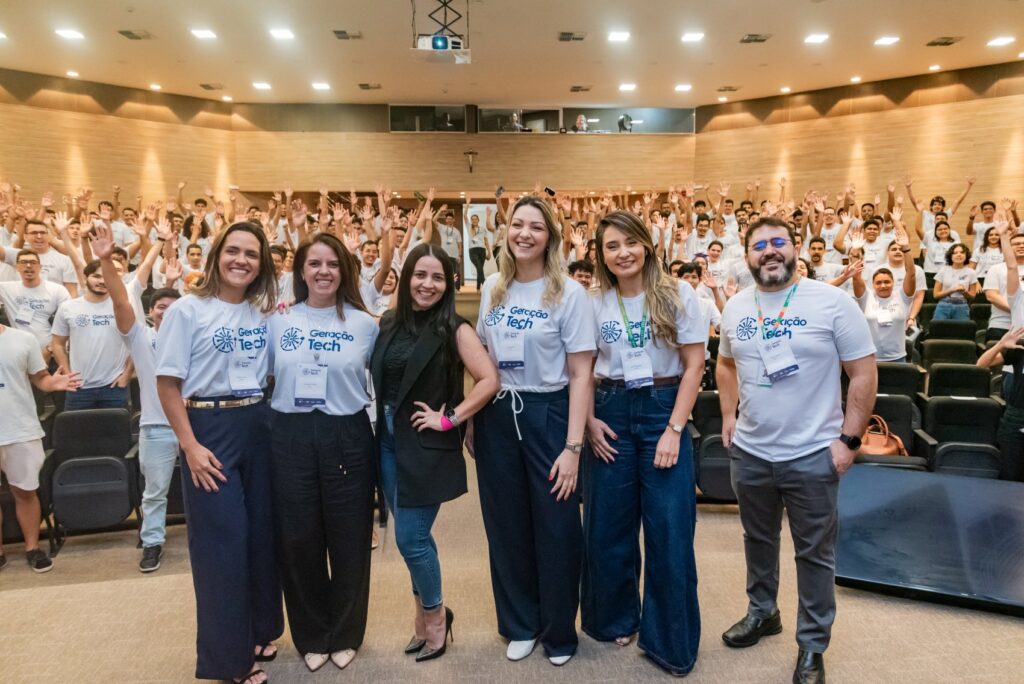 Geração Tech abre 500 vagas online gratuitas para jovens cearenses na área de tecnologia