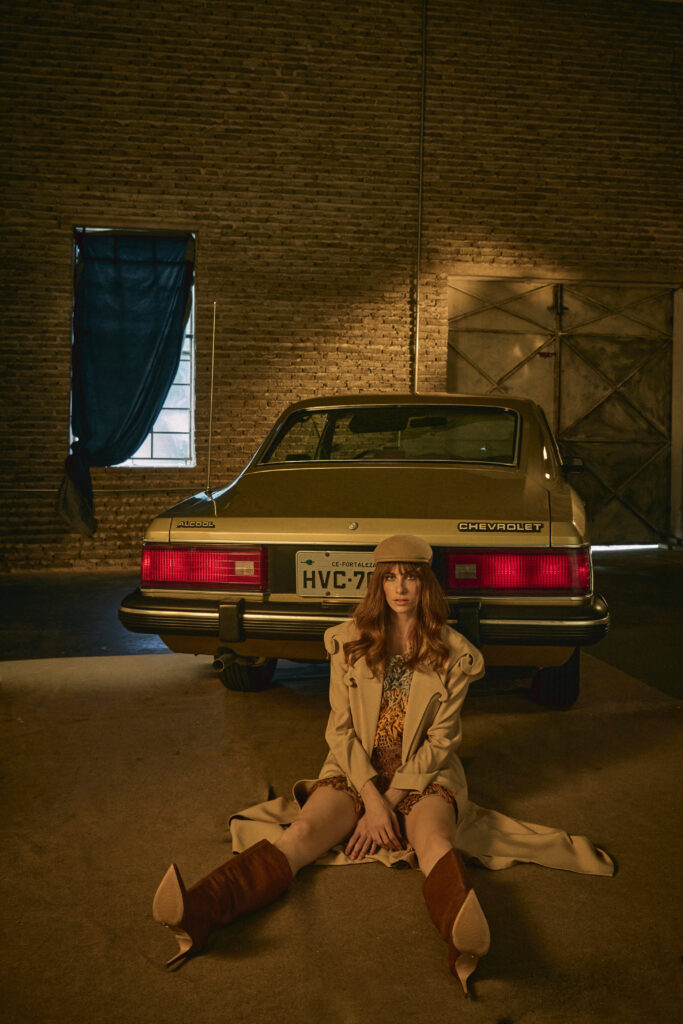 Dani Gondim estrela editorial boho chic na 29ª edição da Revista MT