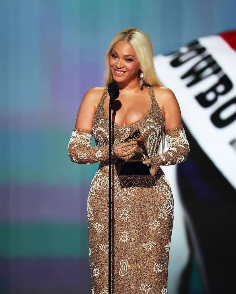 Grammy 2025: os 10 melhores looks da premiação musical