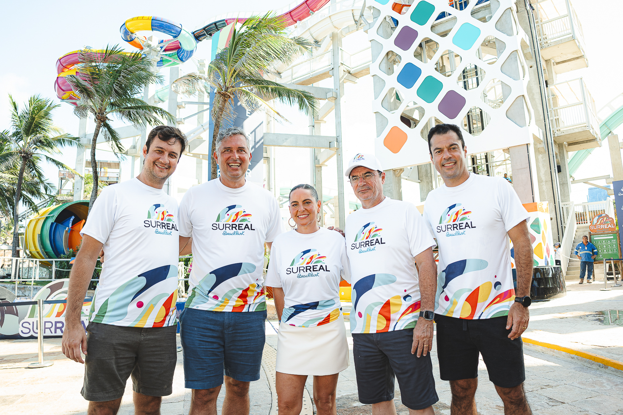 Beach Park inaugura montanha-russa aquática mais alta do mundo