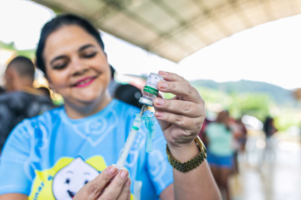 Vapt Vupt do RioMar Fortaleza inicia vacinação contra gripe para todos os públicos