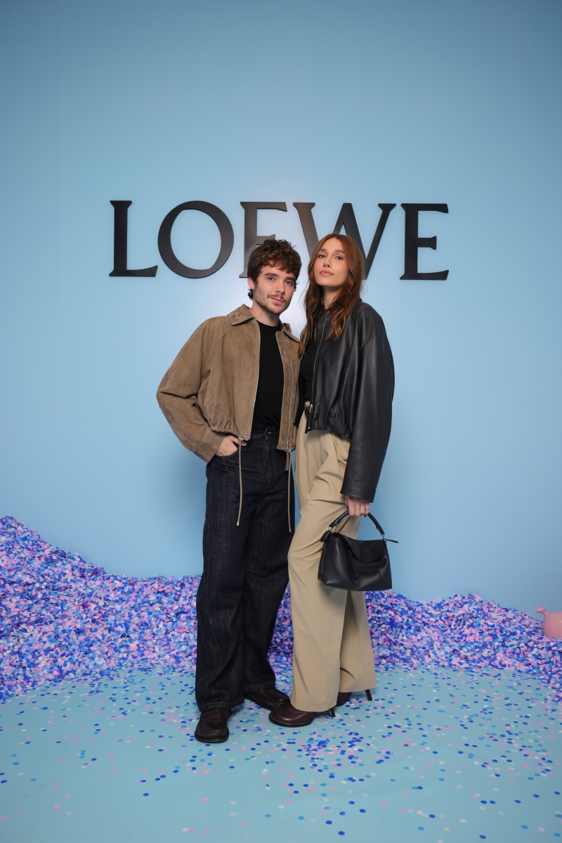 Loewe comemora 10 anos da bolsa Puzzle em São Paulo