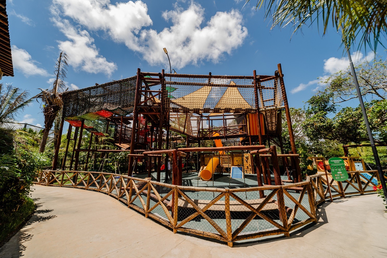 Beach Park é uma das principais atrações turísticas do Brasil, aponta pesquisa