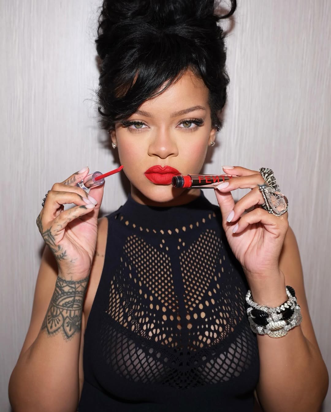 Brasil é palco da primeira edição da Fenty Beauty Coffee Party