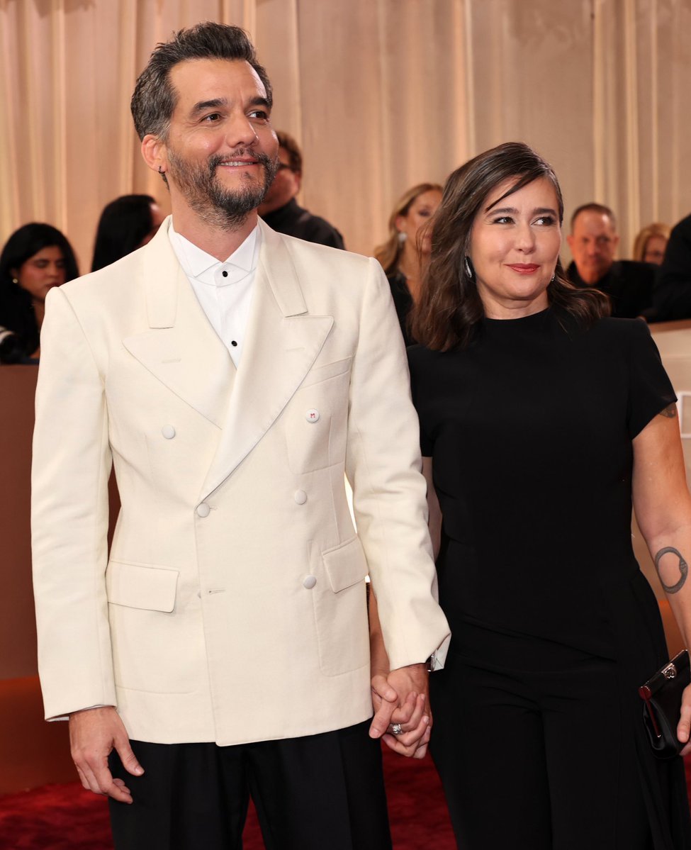 Quem é Sandra Delgado, jornalista e artista visual casada com Wagner Moura