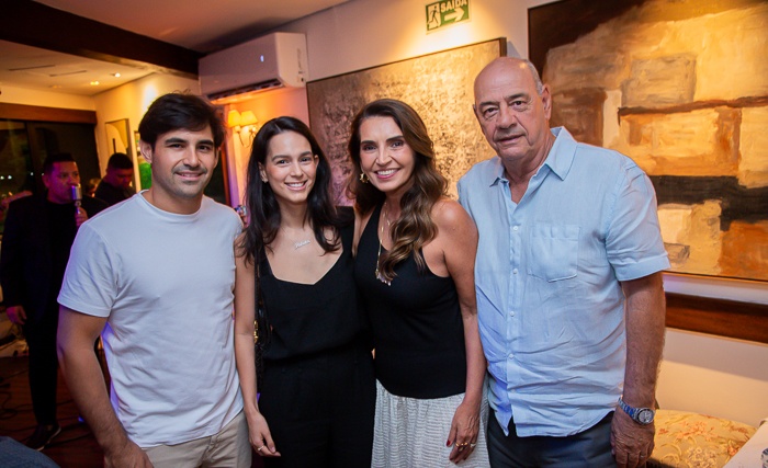 Casais celebram Dia dos Namorados com jantar especial no Marcel 