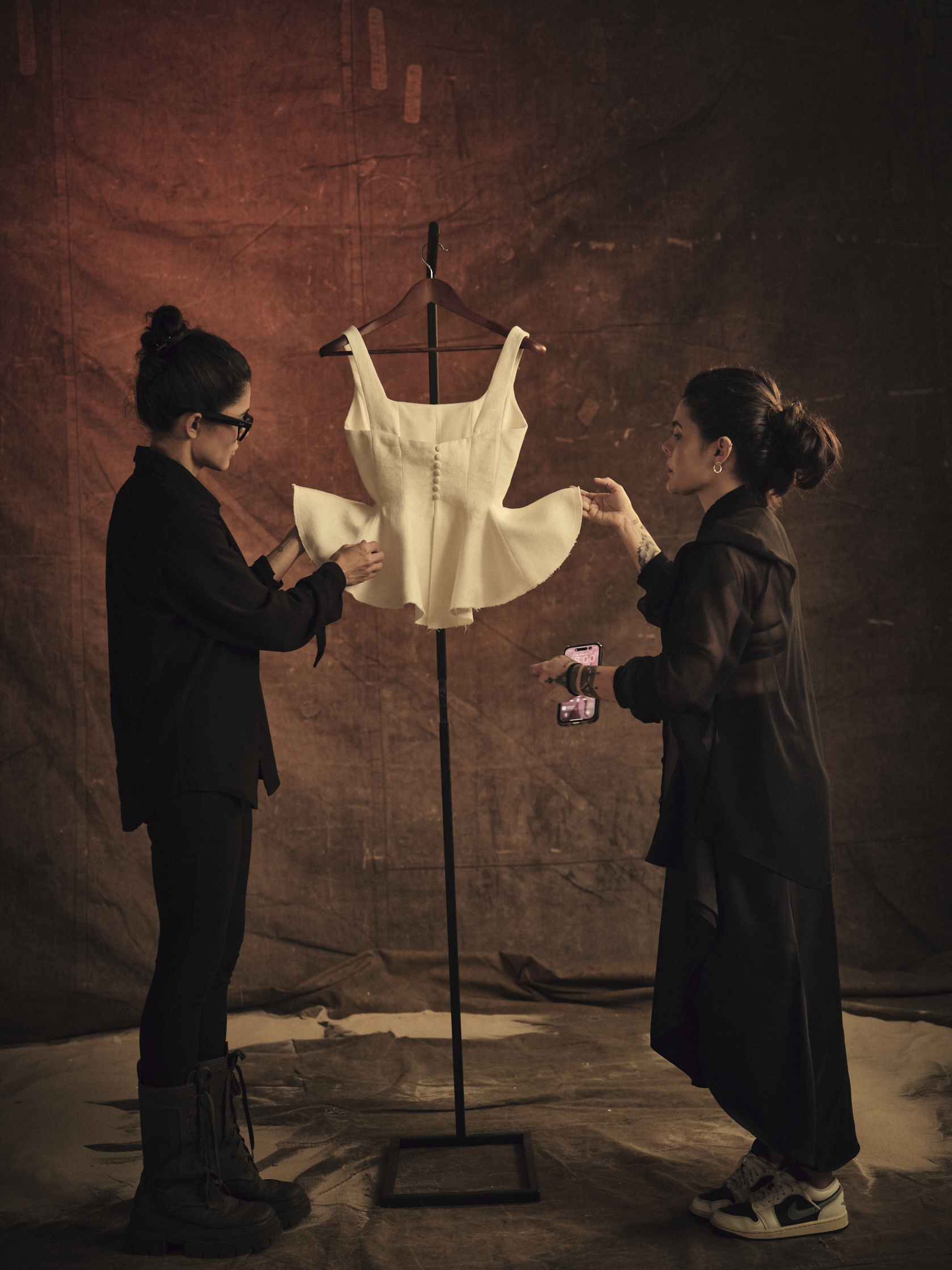 Hand Lace transforma memórias do Ceará em moda autoral